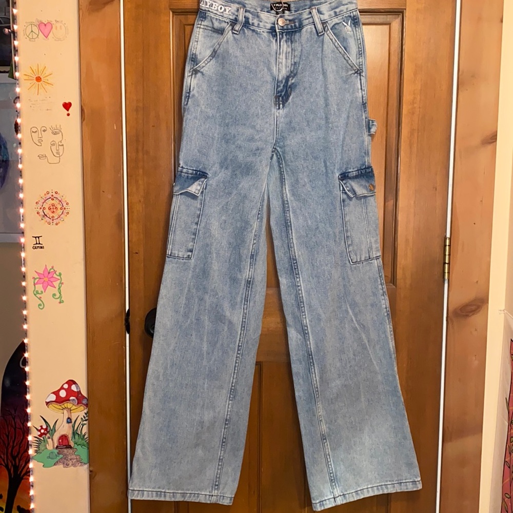 Woman’s Pacsun PlayBoy Jeans size 25.